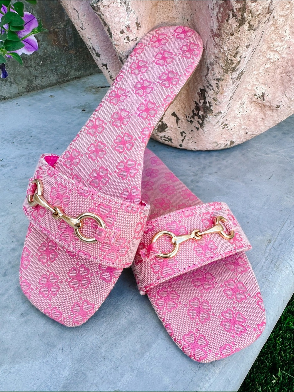 BRAND NEW The Patrizia Floral Horsebit Sandal